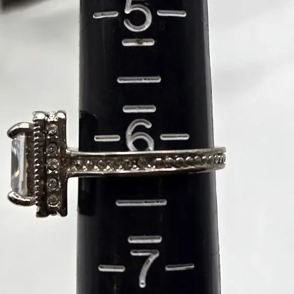 "5/$25" Silvertone CZ Pave Halo Square Solitaire Cocktail Ring Sz 6.25 - Picture 7 of 7